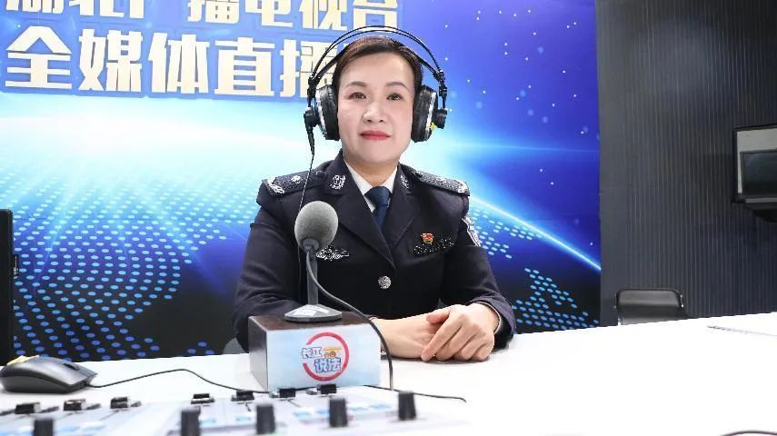 湖北廣電《長江說法》廣播節(jié)目開播近3個(gè)月，“廣播+電視+新媒體”融合傳播方式初具雛形