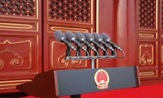 如何根據(jù)場(chǎng)合正確選擇麥克風(fēng)？