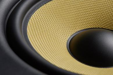 KRK ROKIT G4 與同級(jí)別的監(jiān)聽(tīng)音箱有何不同？